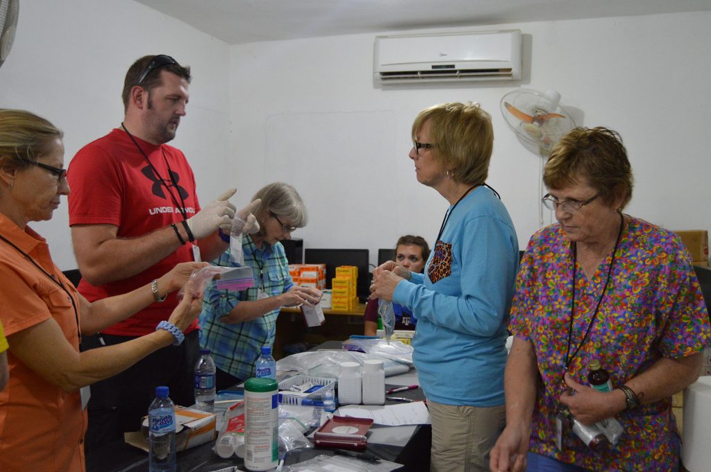 Verano y grupos misioneros internacionales: Junio-Septiembre